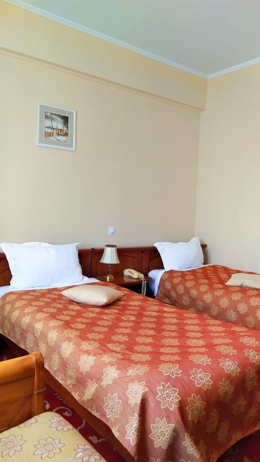 Hotel Mara Baia Mare Ngoại thất bức ảnh