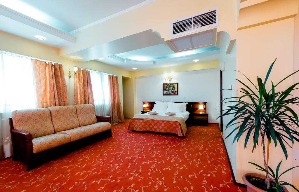 Hotel Mara Baia Mare Ngoại thất bức ảnh