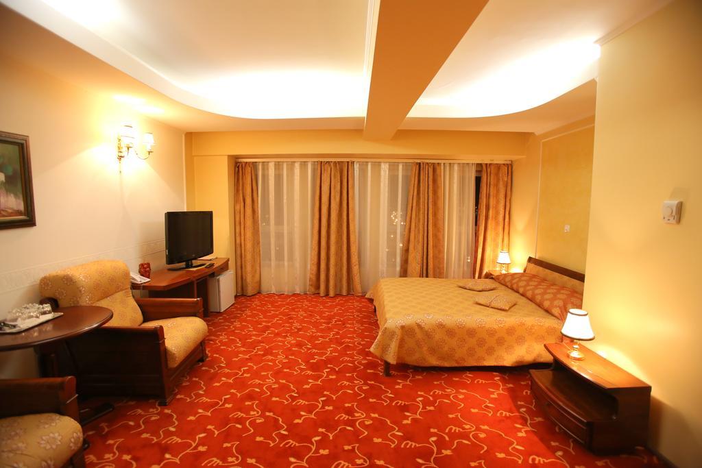 Hotel Mara Baia Mare Ngoại thất bức ảnh